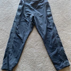 Pink ultimate leggings